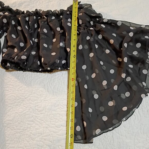 Live 4 Truth Cold Shoulder Top💗💗 Just Posted 🌹💖 - Picture 8 of 14